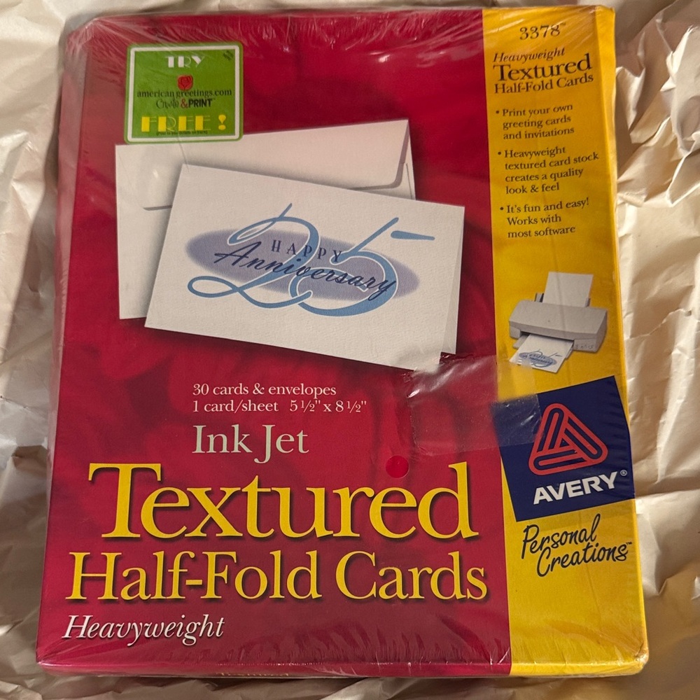 Avery Textured Half-Fold Cards in Red and Yellow